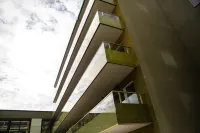 Sky Hotel City Apartments