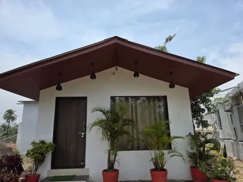 Rose Cottage - A Heritage Retreat