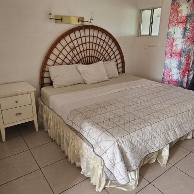 Comfort Apartment, 1 Queen Bed, Kitchenette, Sea View Wave Crest Suites Promo Code