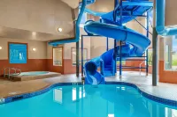 PRAIRIE CREST RED DEER by IHG