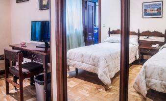 Hotel Residencia Castellano I