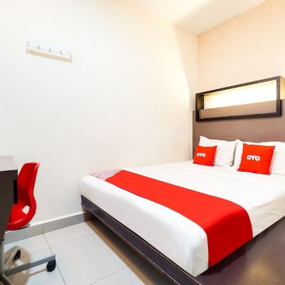 Bilik Double Standard Kupon OYO 89683 GM Holiday Hotel Permai Jaya