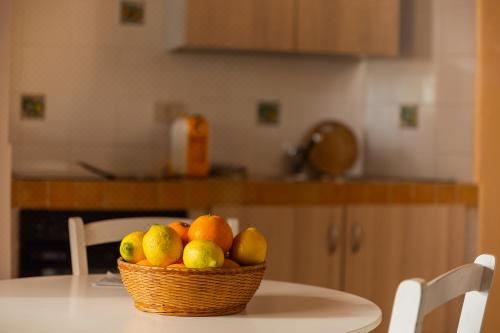 两卧室公寓 - 带露台