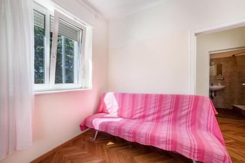 高级一卧室带阳台公寓