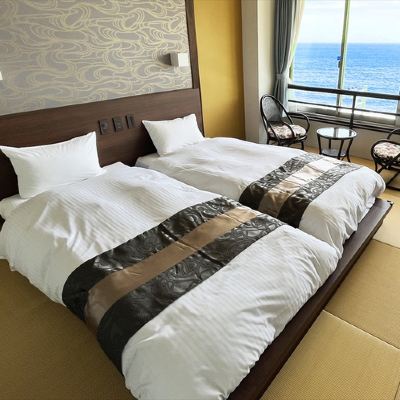 Japanese-Style Room, 8 Tatami Mats [Japanese-Western Room] [Twin Room] [Non-Smoking] [Nightlife View] [Ocean View] ＳＰＡ・ＲＥＳＯＲＴ竜宮の使い クーポン