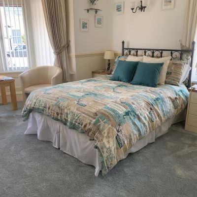Large Double Room The Crown Lodge Promo Code