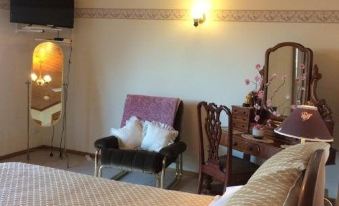 Eden Bed & Breakfast - Housity