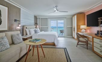 Morningstar Buoy Haus Beach Resort at Frenchman's Reef, Autograph Collection