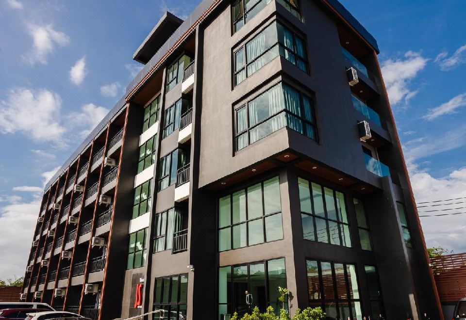 JS Hotel - Housity