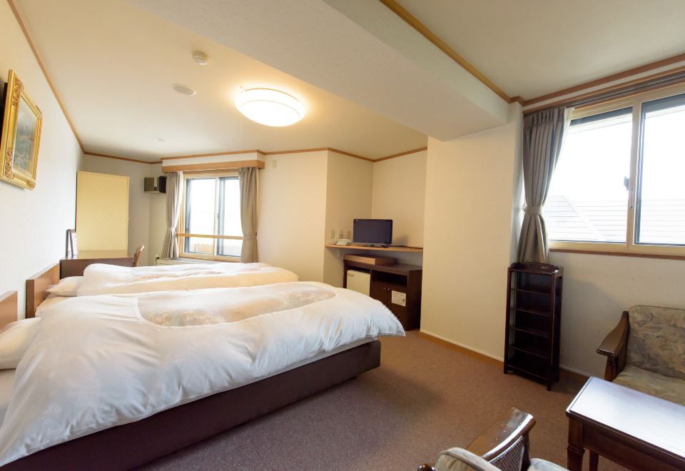 经济双床房，带浴室-山脉景观