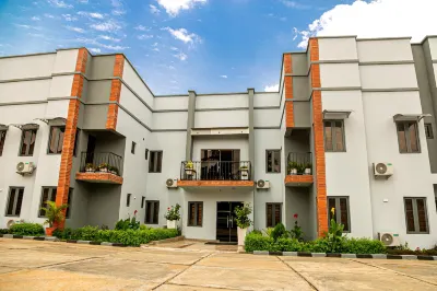 Fragrance Apartments and Suites Hôtels à : 