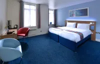 Travelodge Dublin City Rathmines โรงแรมใน