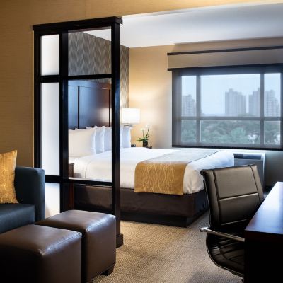 Suite Comfort Inn & Suites Logan International Airport Promo Code