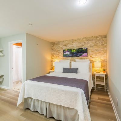 Basic Room (Lock # 11) The Georgetown House Promo Code