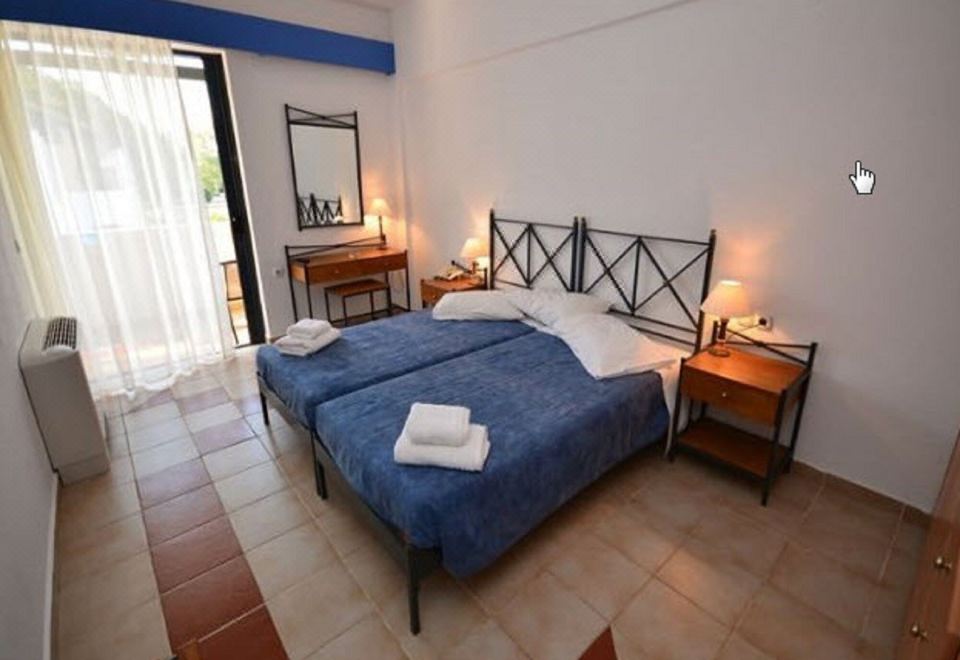 带海景的双人房