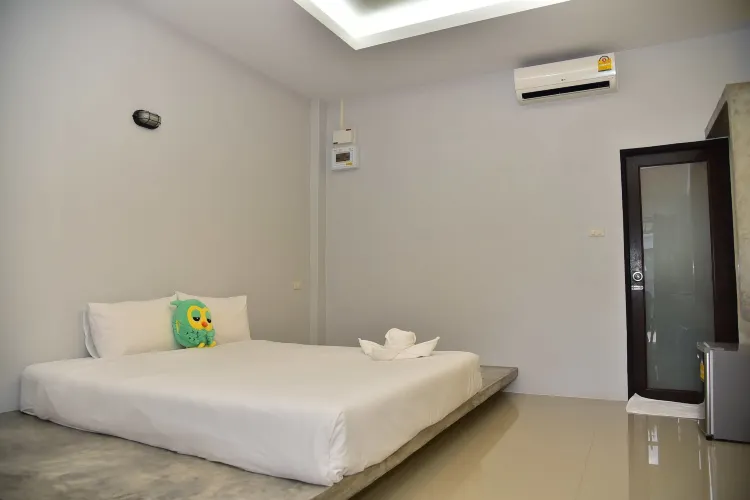 ห้องสแตนดาร์ด เตียงใหญ่ 1 เตียง