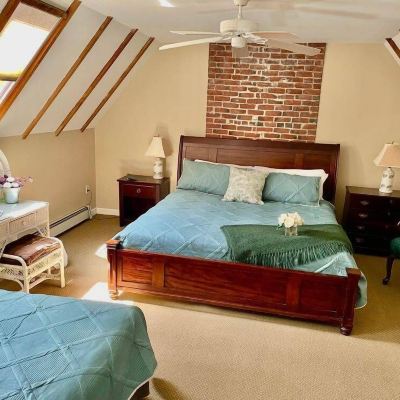 Family Double Room, Ensuite, Garden View (Doc Robinson Room) Black Swan Inn Promo Code