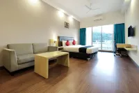 Four Leaf Service Suites Hotel a 