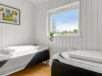 "Frederikke" - 990m from the sea