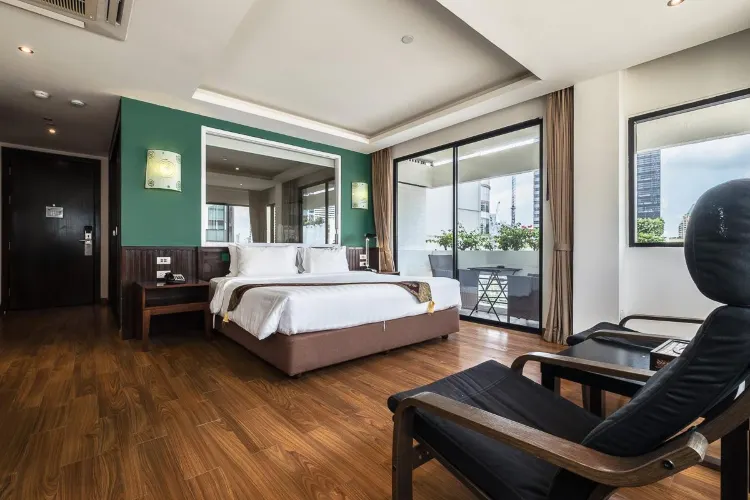 ห้องพรีเมียร์หัวมุม(เตียงคิงไซส์)