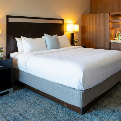 King Room with Pool View Delamar Traverse City Promo Code