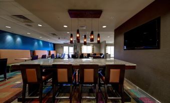 Fairfield Inn & Suites Harrisburg West