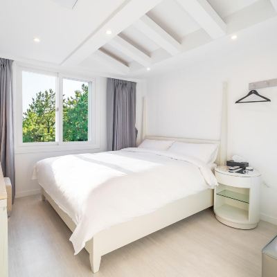 Annex-Building Standard Double Owl Hotel Promo Code