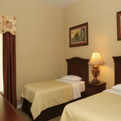 Deluxe 3 Bedroom 2 Bath Suite WorldQuest Orlando Resort Promo Code