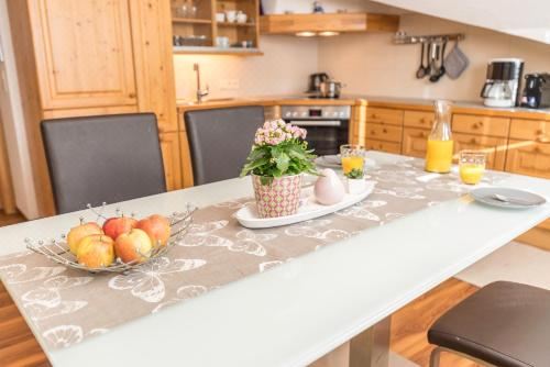 一卧室公寓（带阳台）