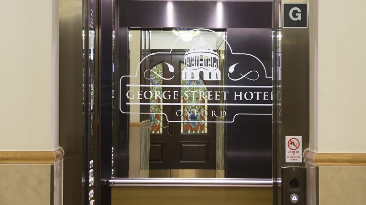The George Street Hotel 食事・レストラン