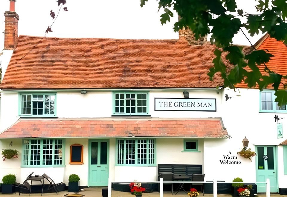 The Green Man Boutique Hotel - Housity