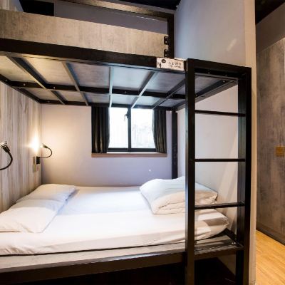 4床混合宿舍間的雙人床位 昌吉一號記憶旅店優惠