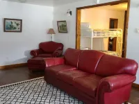 Home Located Close to Everything in Pinedale Hotel di Pinedale