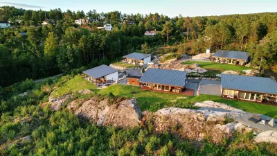 Cottage - Sleeps 14 With Fjord Views Hotel di 
