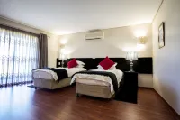 Desert Palace Hotel โรงแรมใน