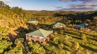 Eulophiella Hotels in 