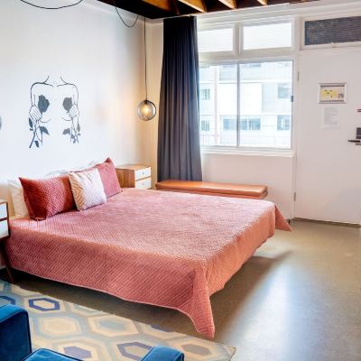 Superior King Room The Pink Hotel Coolangatta Promo Code