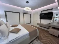 Monarc Boutique ApartHotel - Self Check-IN Hotels in 