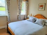 Abhainn Ri Cottages Hotels in 