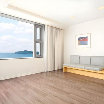 Room Assigned On Arrival (Island View) 한화리조트 해운대 쿠폰