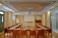 Athenaeum Eridanus Luxury Hotel