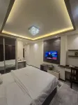 Seven Days Hotel