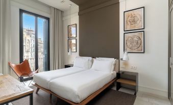 Midtown Apartments - Housity