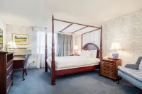 The Farmington Inn and Suites Отели в г. 
