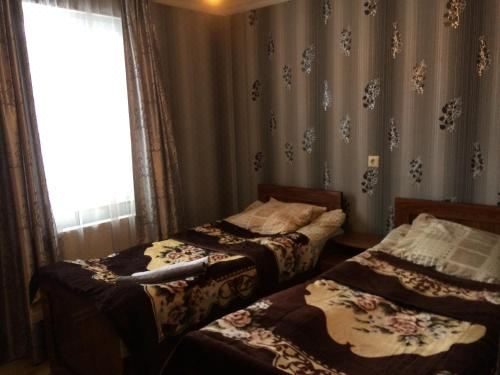 House Mon Amie Twin Room with Bathroom