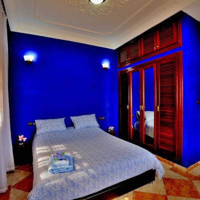 Superior Double Room (Bleu)