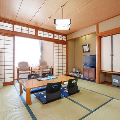 和室8畳バス-禁煙 道後温泉　にぎたつ会館 クーポン