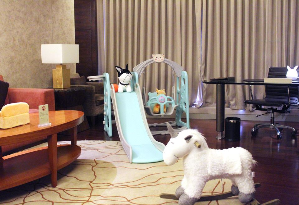 小黃鴨親子主題套房