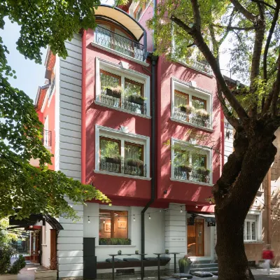 Oborishte 63,The Art Boutique Hotel by Sandglass Hotels near Sofia Airport Station