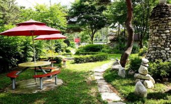 Pocheon Beverly Hill Pension